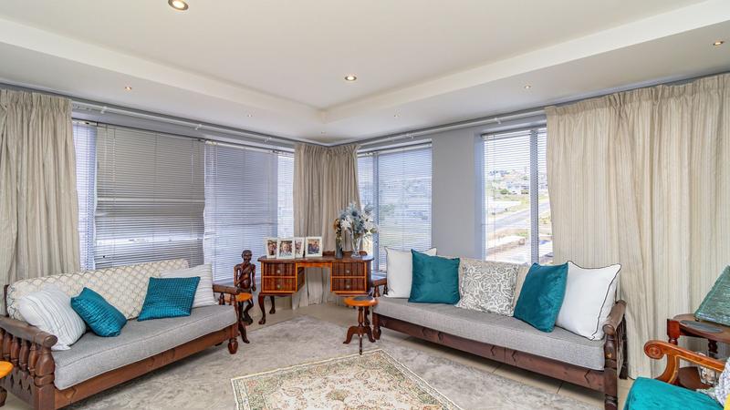 4 Bedroom Property for Sale in De Bakke Western Cape